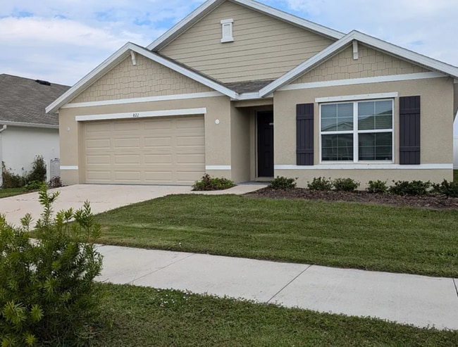 Building Photo - 822 18th Ave SE