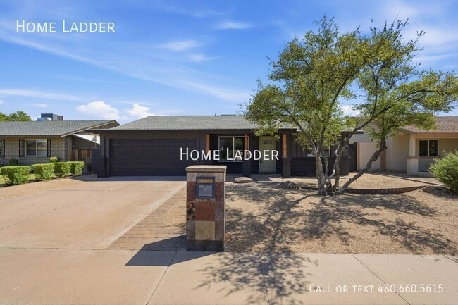 Photo - 2137 E Cornell Dr