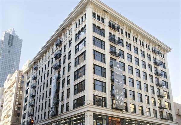 Photo - 449 S. Broadway