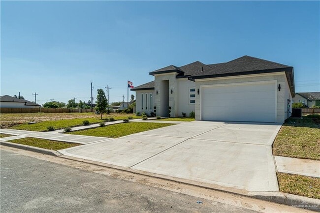 Photo - 16 Magnolia Dr