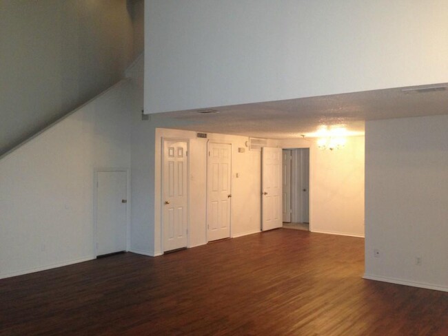 Photo - 2401 Leon St Condo Unit 305