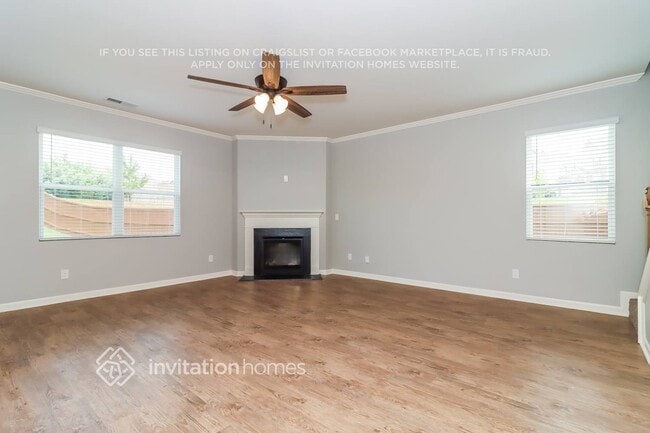 Photo - 61 Durana Ln