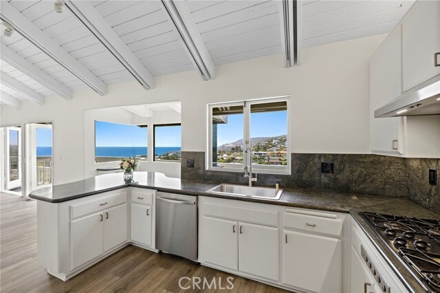 Photo - 665 Temple Hills Dr