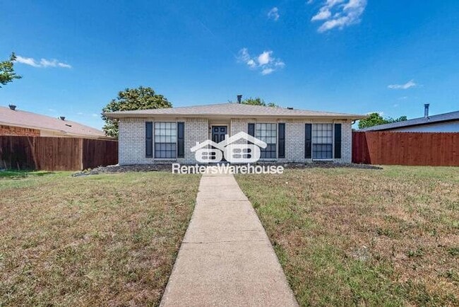 MOVE IN READY - 3BED/2BATH - PLANO, TEXAS - MOVE IN READY - 3BED/2BATH - PLANO, TEXAS Casa