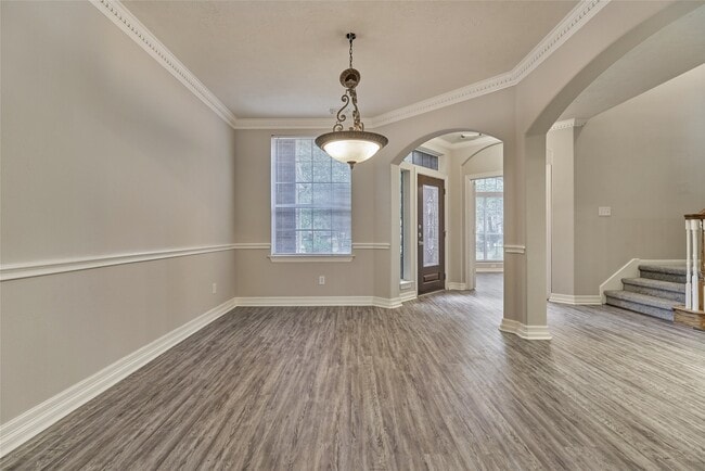 Photo - 7 Raindance Ct