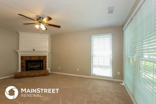 Photo - 8008 Leisure Ln