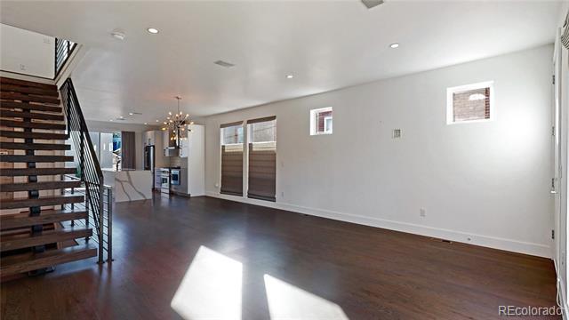 Photo - 1572 Osceola St