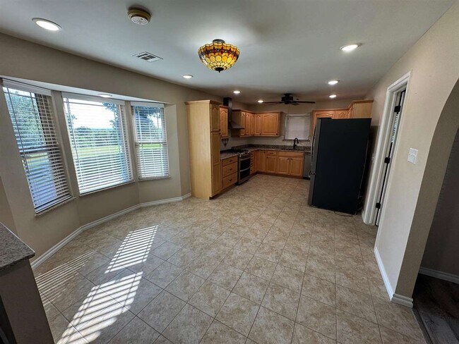 Photo - 141 Foxfire Rd