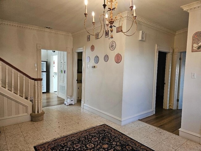 Photo - 710 N Avenue C