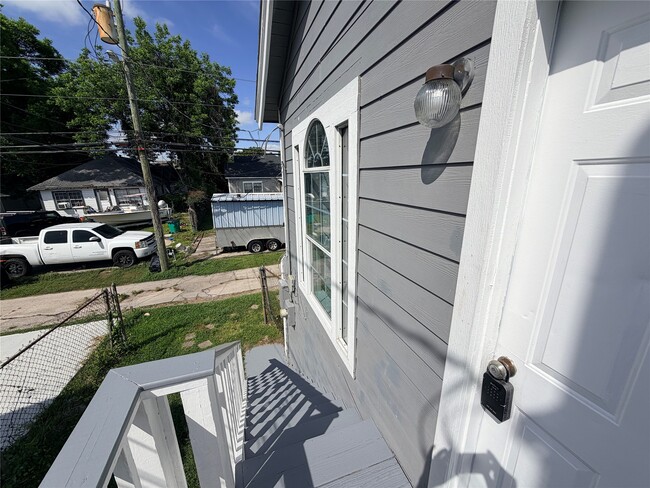 Photo - 2809 Market St