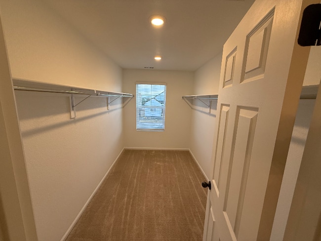 Photo - 6074 Donahue Dr