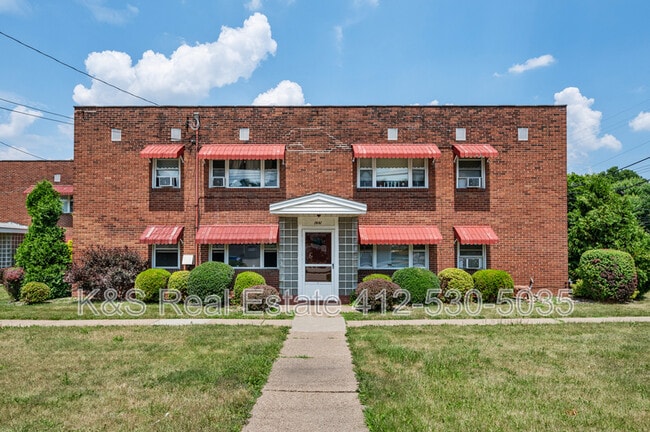 Photo - 1441 Lincoln Way