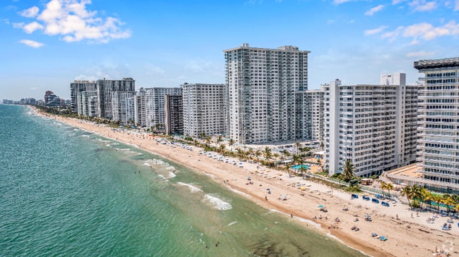 Building Photo - 4010 Galt Ocean Dr Unit 1508 Rental