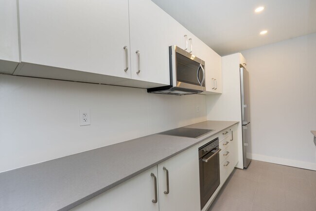 Photo - 111 Lawton Blvd Unit 210