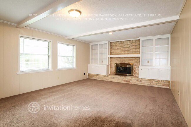 Photo - 5318 Woodville Ln