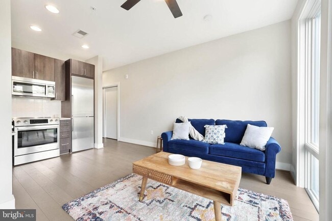 1500 Pennsylvania Ave. SE Unit 202