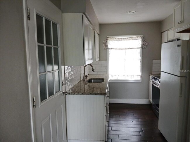 Photo - 21 Sandalwood Dr
