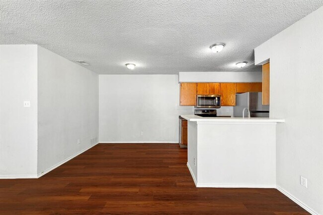 Photo - 5707 Spring Meadow Rd