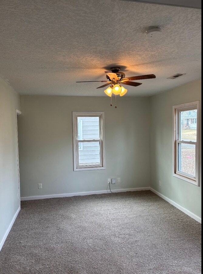 Photo - 1417 43rd St