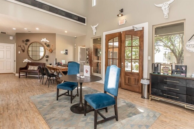 Building Photo - 8301 Boat Club Rd Unit 725