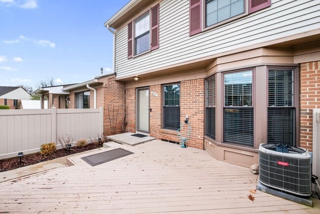 Photo - 38887 Country Cir