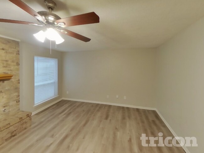 Photo - 616 Via Miramonte