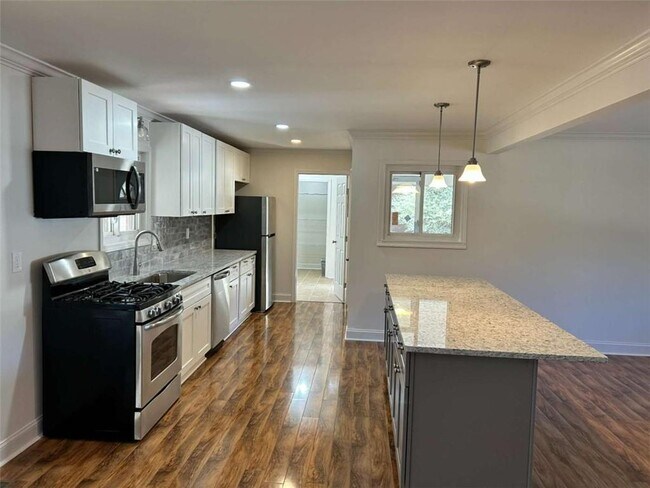 Photo - 4642 Elmherst Dr
