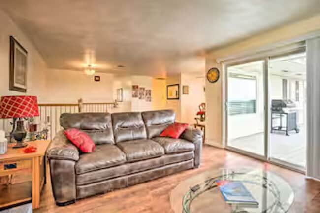 Photo - 5 Bed 3 Bath House! For Rent!!!