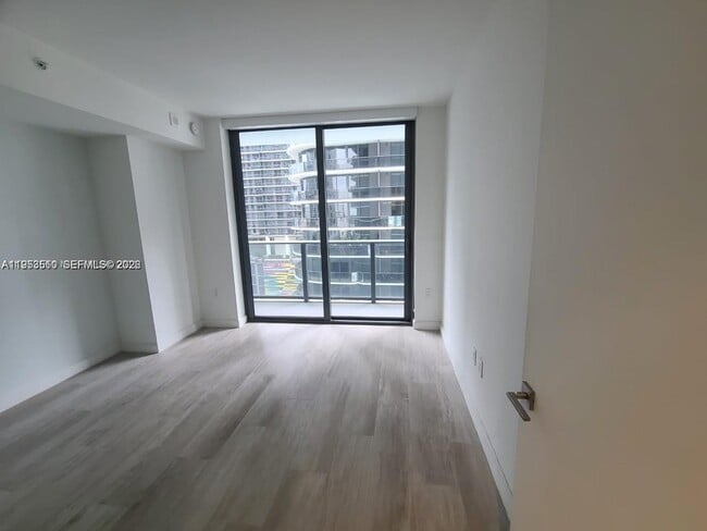 Photo - 55 SW 9th St Unit 1502