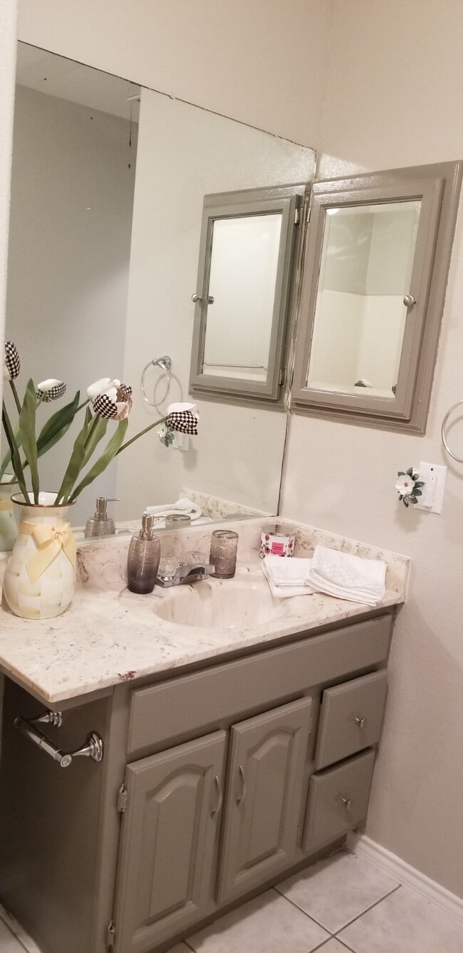 Photo - Caffery Unit 11