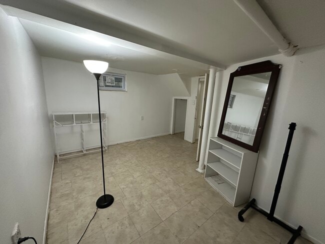 Photo - 10528 Van Wyck Expy Unit 1st Floor/Lower Level