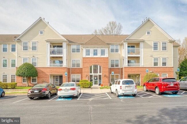 Building Photo - 1310 Sheridan Pl Unit 17 Rental