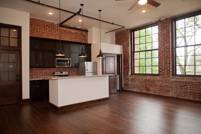 Building Photo - Bailey School Lofts 107 Unit BL 107