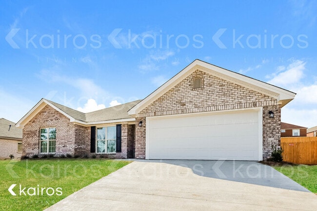 Photo - 395 Ridgeview Dr