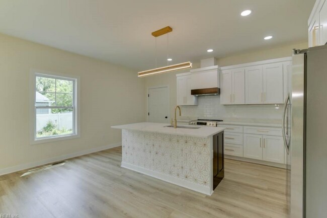 Photo - 1326 24th St