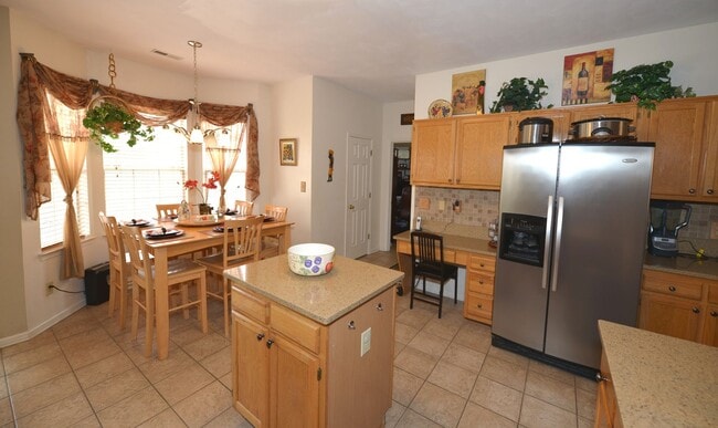 Photo - Quiet Cul-de -sac