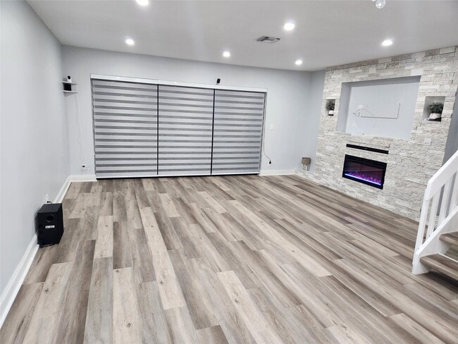 Photo - 2853 Carambola Cir N