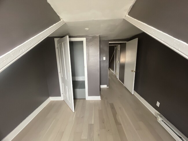 Photo - 403 E Norwegian St