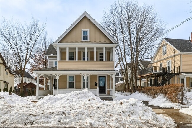 Building Photo - 105 Nonotuck St