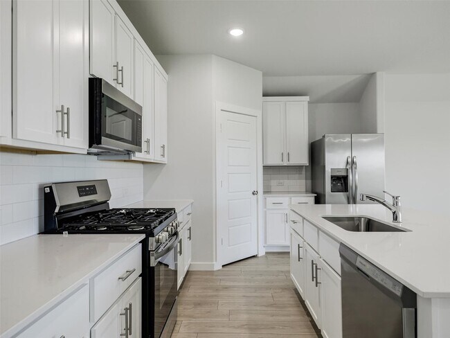 Photo - 1136 Del Rio Dr