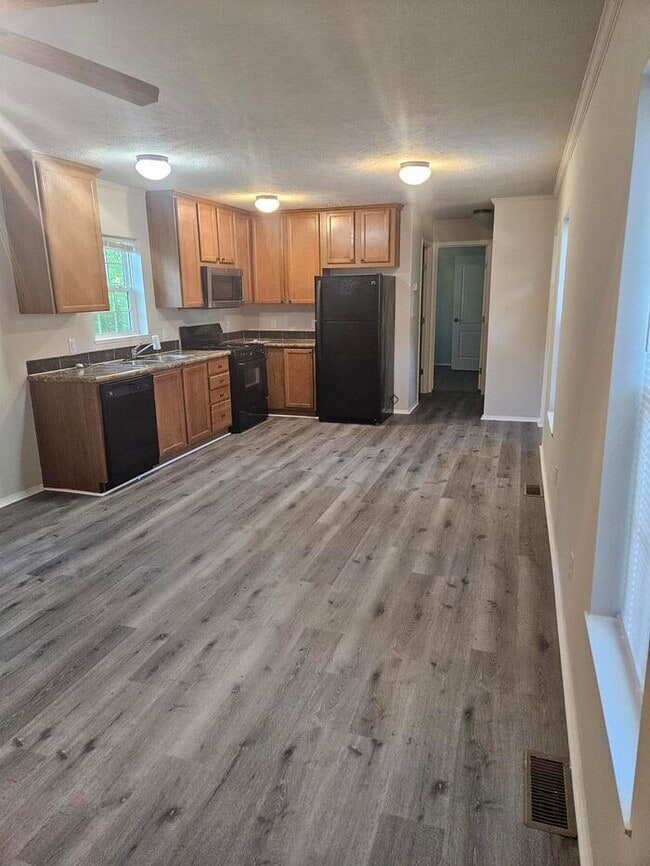 Photo - FOR SALE Beautiful mobile home