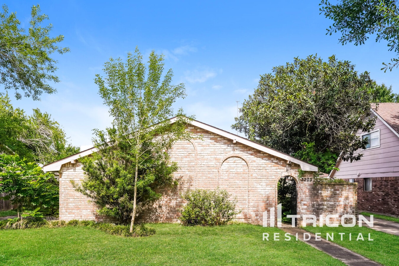 Photo - 3203 Mission Valley Dr House