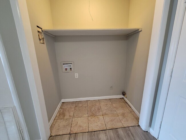 2 Bedroom Apartment with Modern Amenities in Decatur, AL!