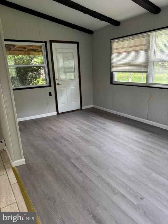 Photo - 509 Winding Way