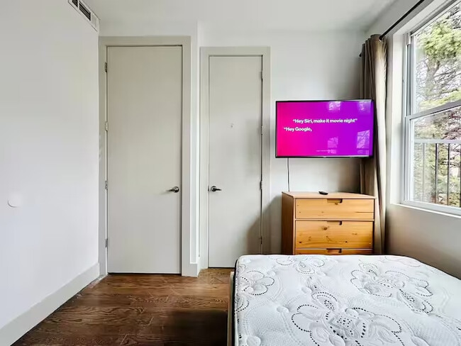 Furnished room/NOT APARTMENT
