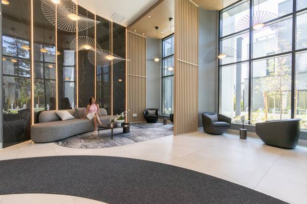 Lobby - 6138 Birney Av Unit 1405