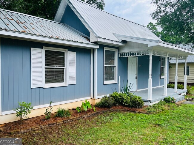 Photo - 608 Askew Ave