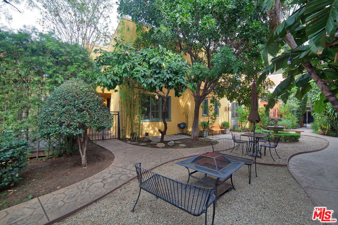 Photo - 2046 Highland Ave