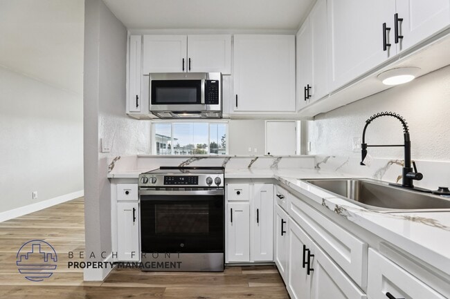 Photo - 24818 Eshelman Avenue