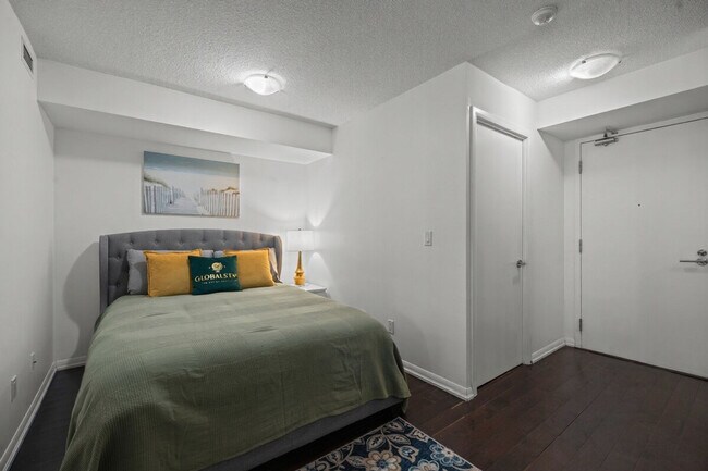 Photo - 211 Fort York Blvd Unit SI ID1345917P